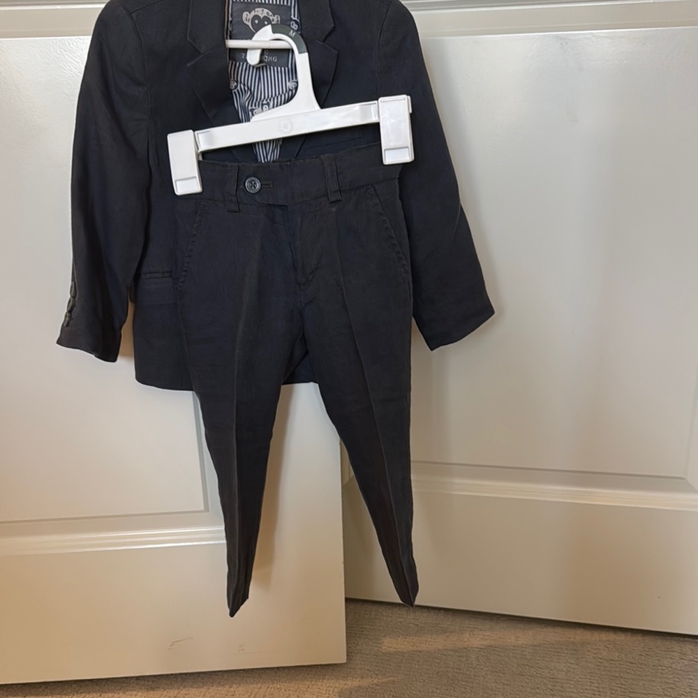 Stylish Appaman Grey LinenToddler Suit Set